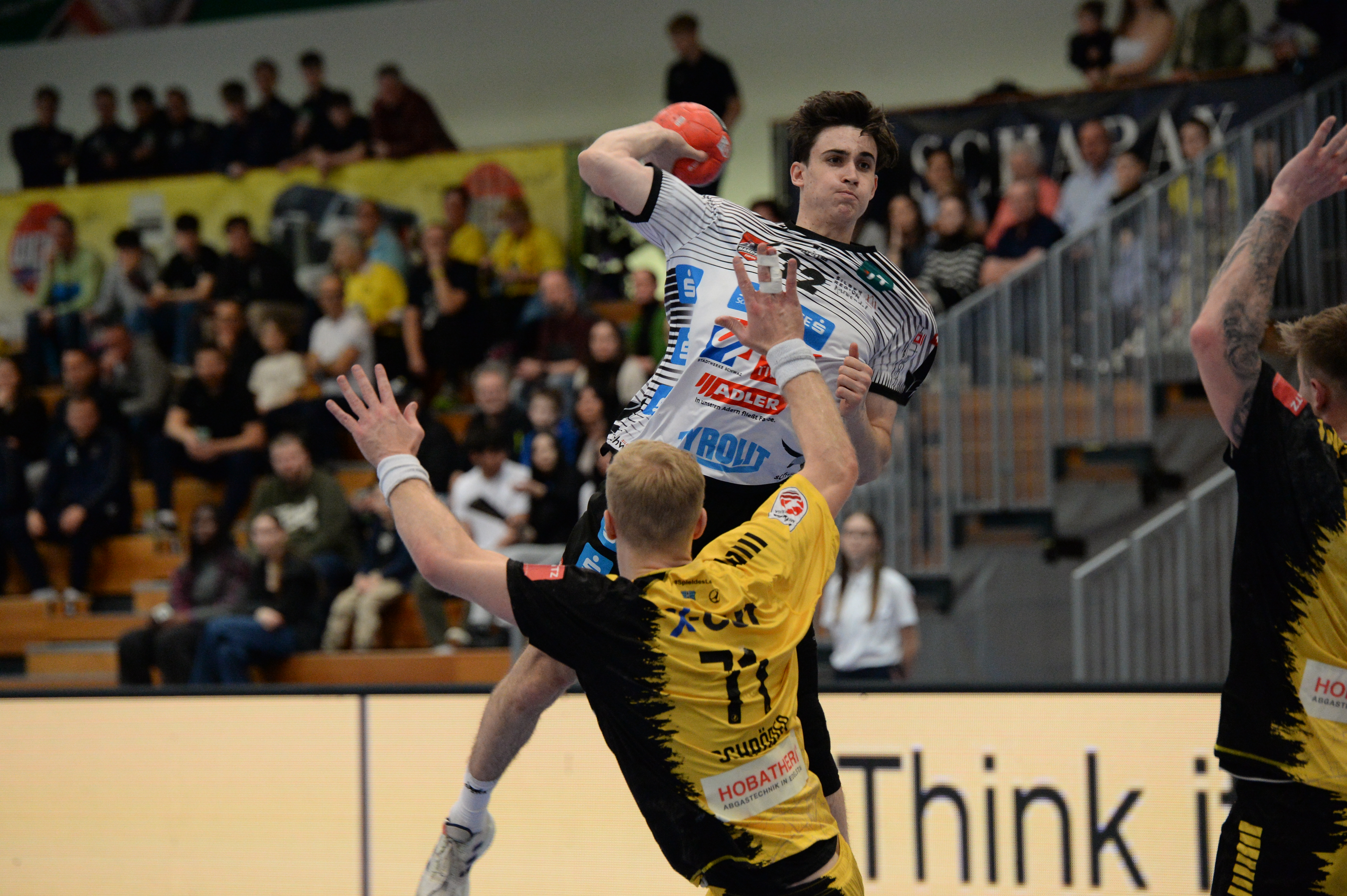 Der Kampf um die PlayOff-Plätze in der HLA MEISTERLIGA spitzt sich weiter zu!