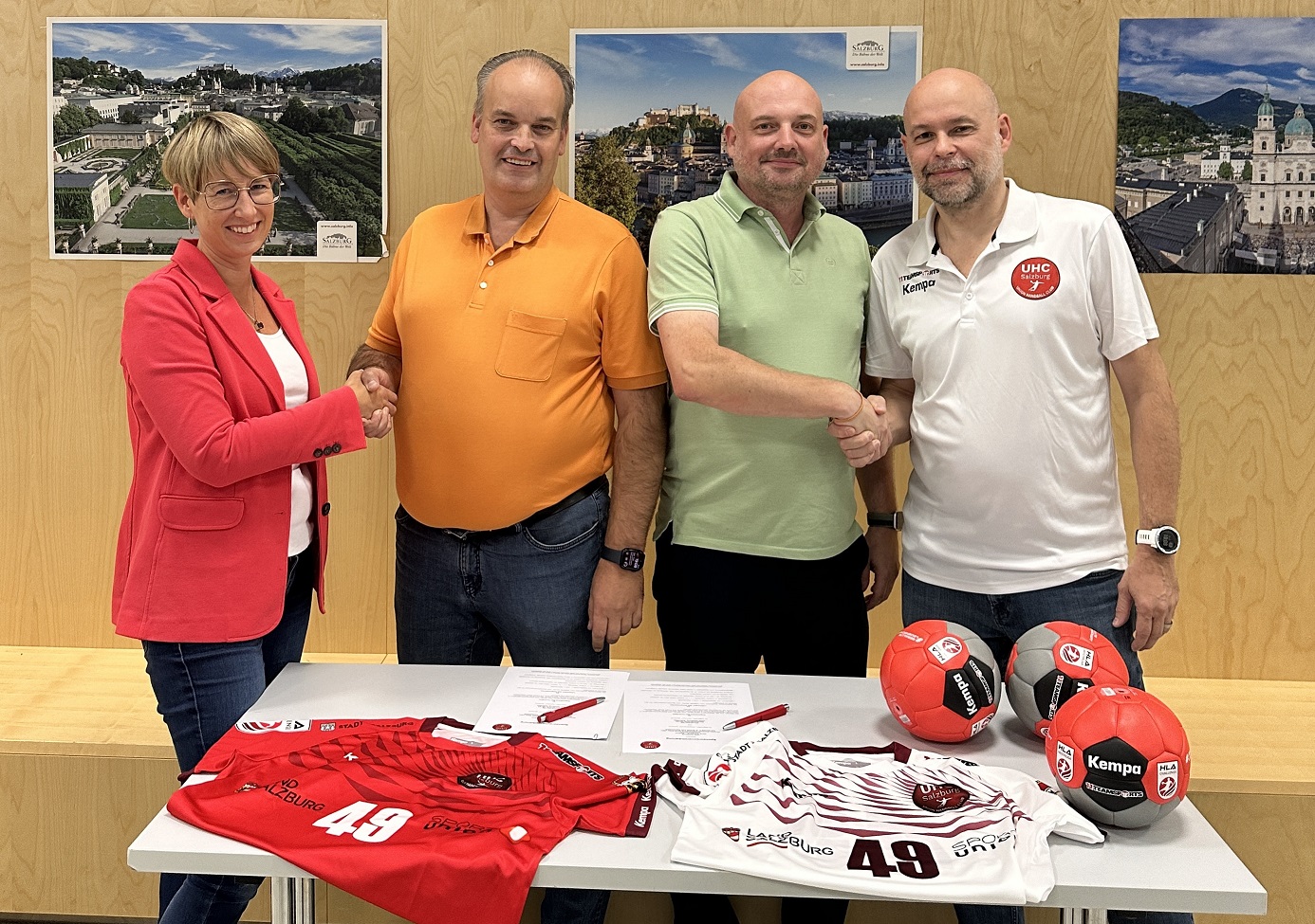 Fotocredit: UHC Salzburg UHC Salzburg präsentiert Coaching- und IT-Dienstleister „44coaches“ als Hauptsponsor