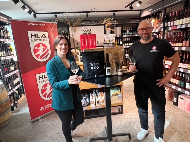 Start zur Wahl des HLA Team/Spieler und Trainer der Saison  presented by WEIN & CO!