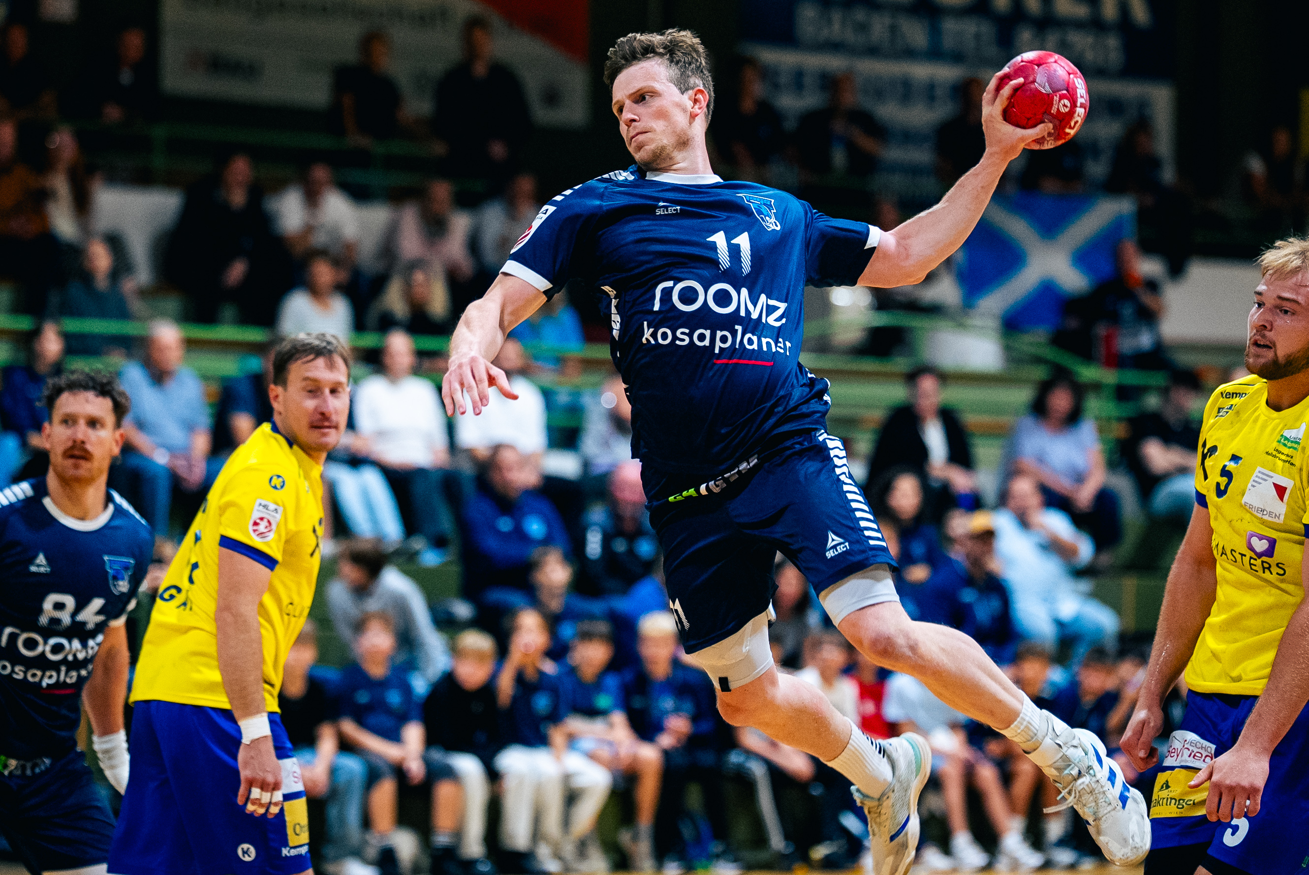 roomz JAGS Vöslau feiern vor Heimpublikum  einen 35:18-Kantersieg