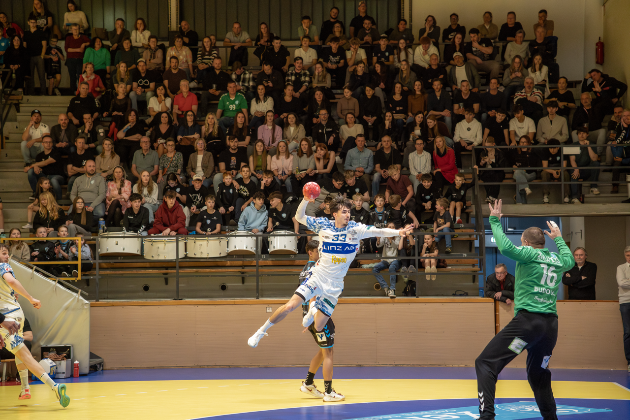 HC LINZ AG übernimmt die Tabellenführung in der HLA MEISTERLIGA!